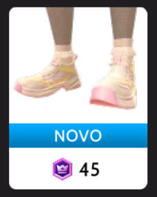 Tênis com Meias de Renda e Babados Yume